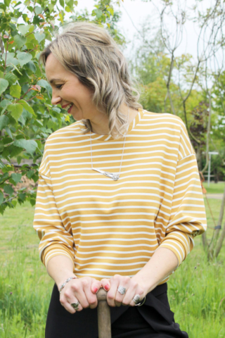 Sweater gestreept, okergeel